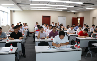 聚焦戰(zhàn)略、創(chuàng)新發(fā)展---泰豪智能節(jié)能本部中期經(jīng)營工作會召開