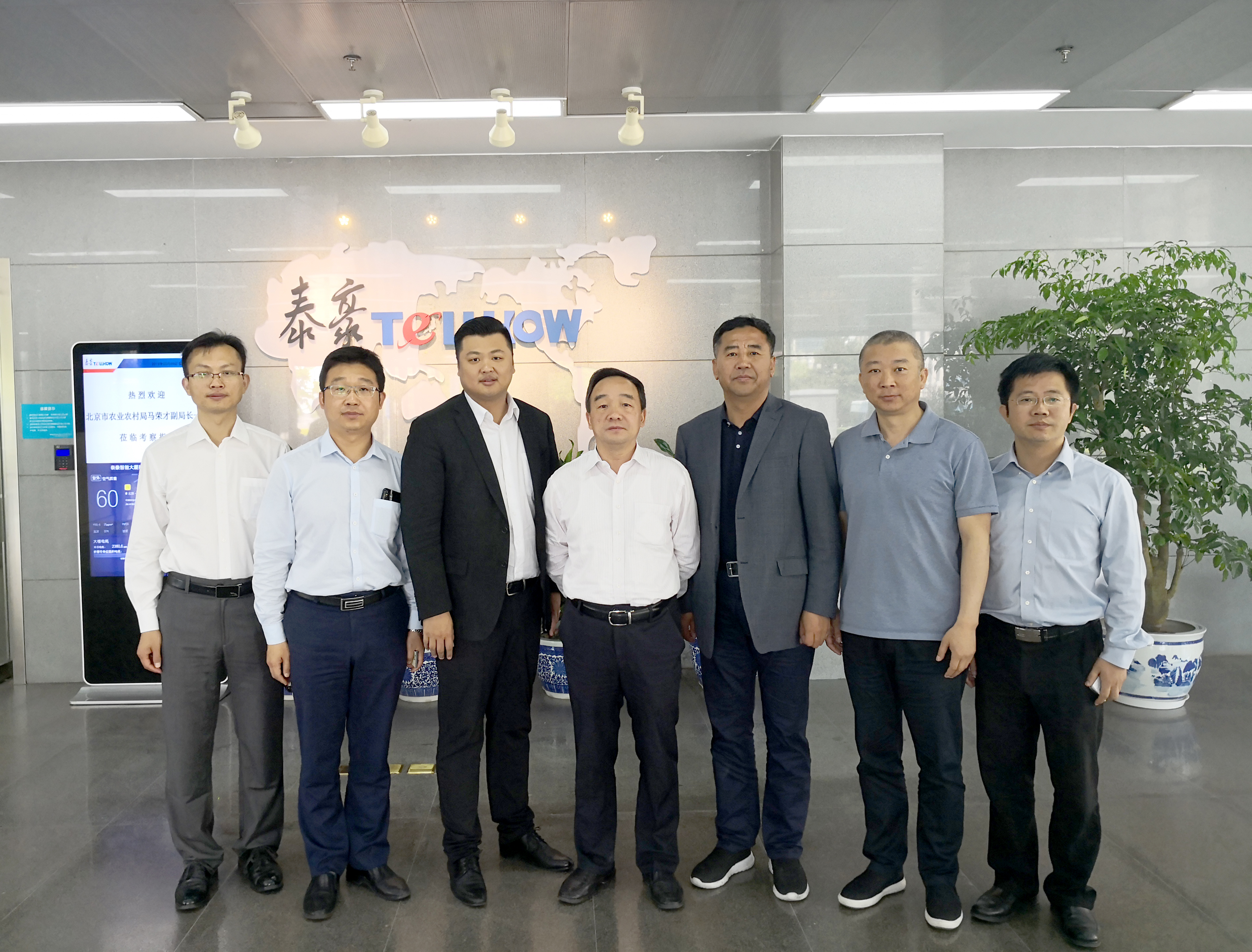 569c2d95796cf4275380a9c3d72de71.jpg 569c2d95796cf4275380a9c3d72de71.jpg