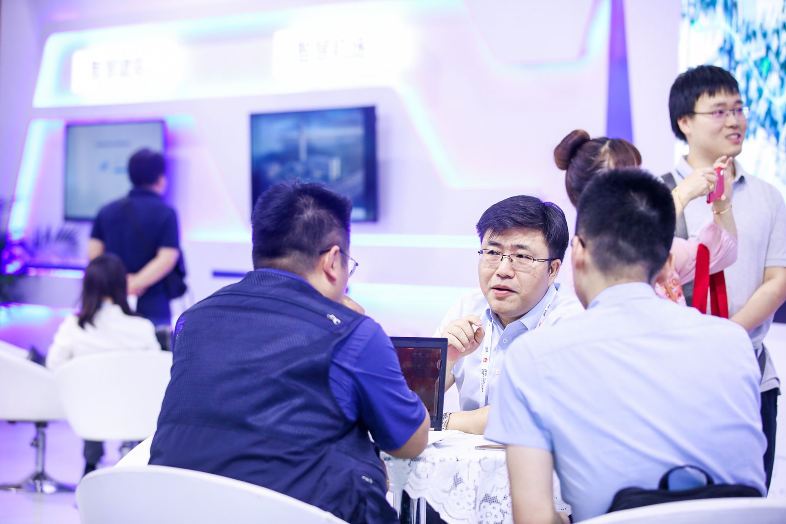 9375f5b2227d3b8d918819848a04f03.jpg 9375f5b2227d3b8d918819848a04f03.jpg