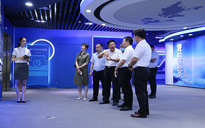 要聞 | 德陽市羅江區(qū)領(lǐng)導蒞臨北京泰豪考察交流