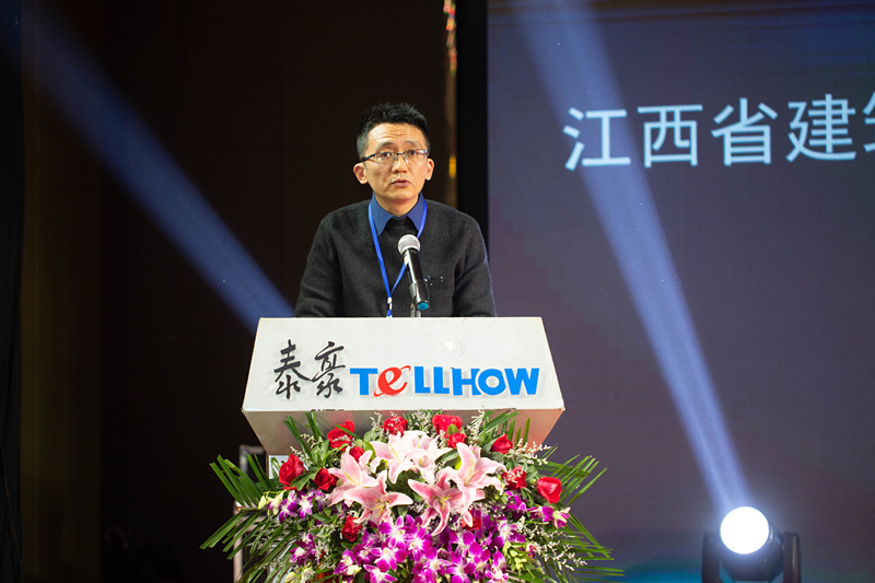 王駿_副本.jpg 王駿_副本.jpg