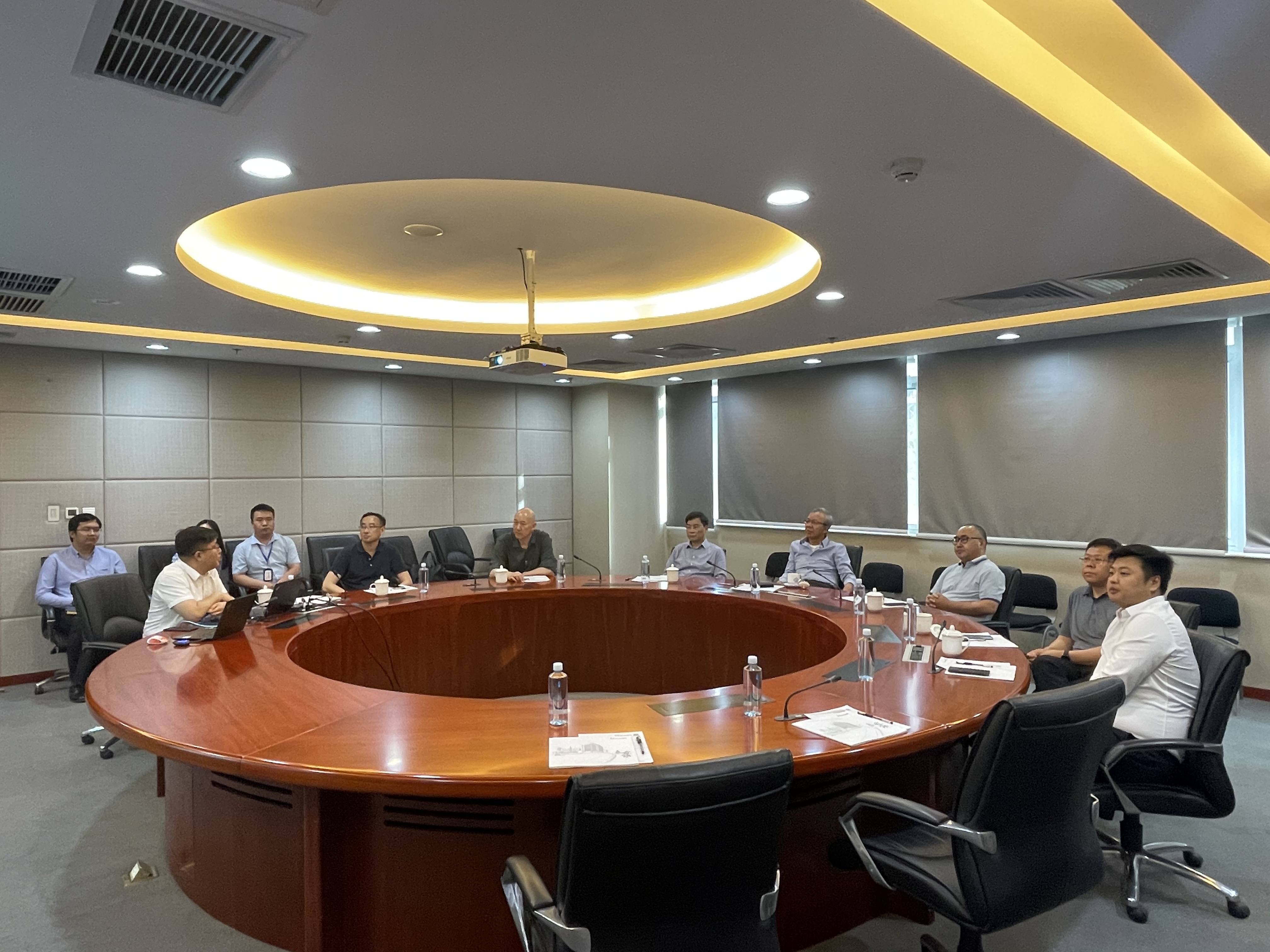 中關村科服戰(zhàn)略簽約.jpg 中關村科服戰(zhàn)略簽約.jpg